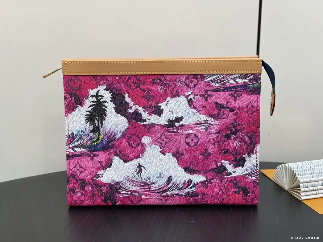 Official oldcobbler VUITTON LOUIS VOYAGE-27*21*6CM POCHETTE 0522